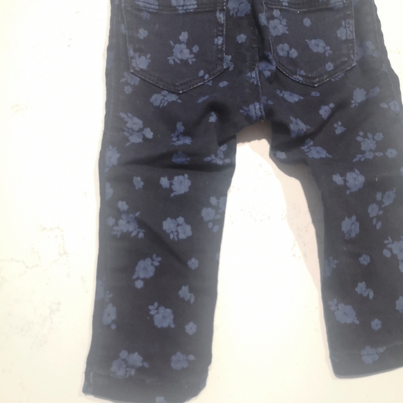 5 for 25$💛old navy floral skinny jeans - Picture 5 of 5